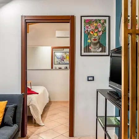 Station The First Apartman *